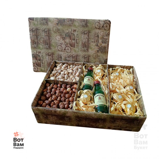 Подарочная коробка с орехами и виски купить в Харькове